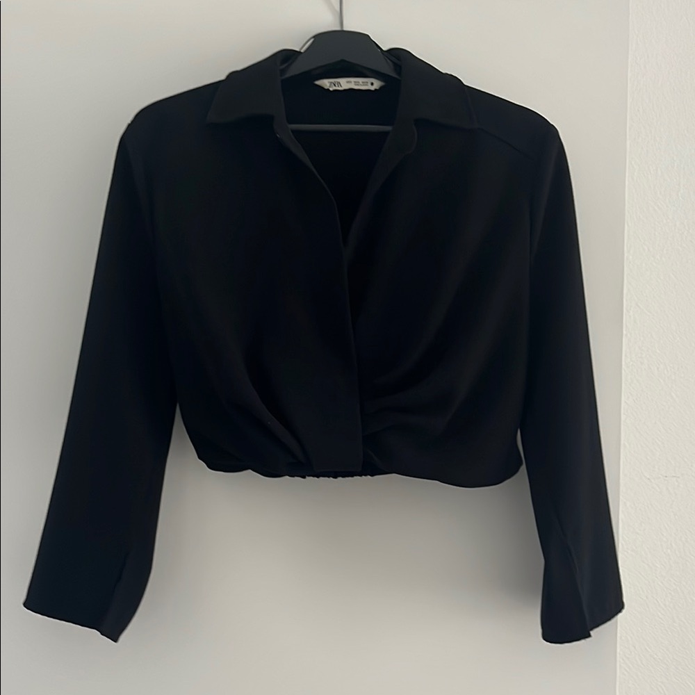 Zara Black Women's Long Sleeve Crop Top